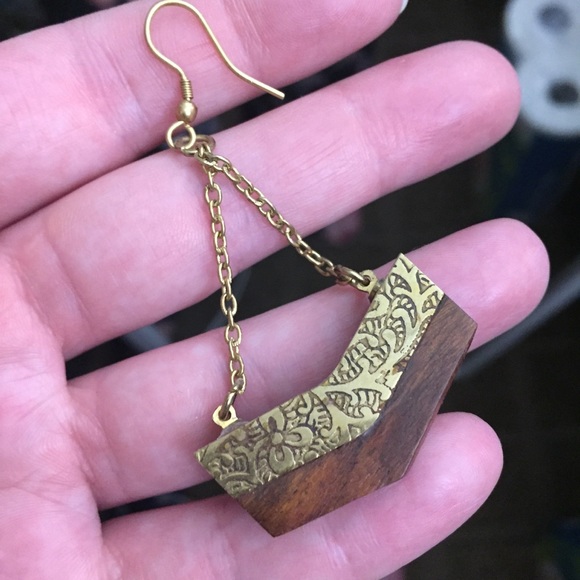 Jewelry - NWOT Wood and Brass Earrings